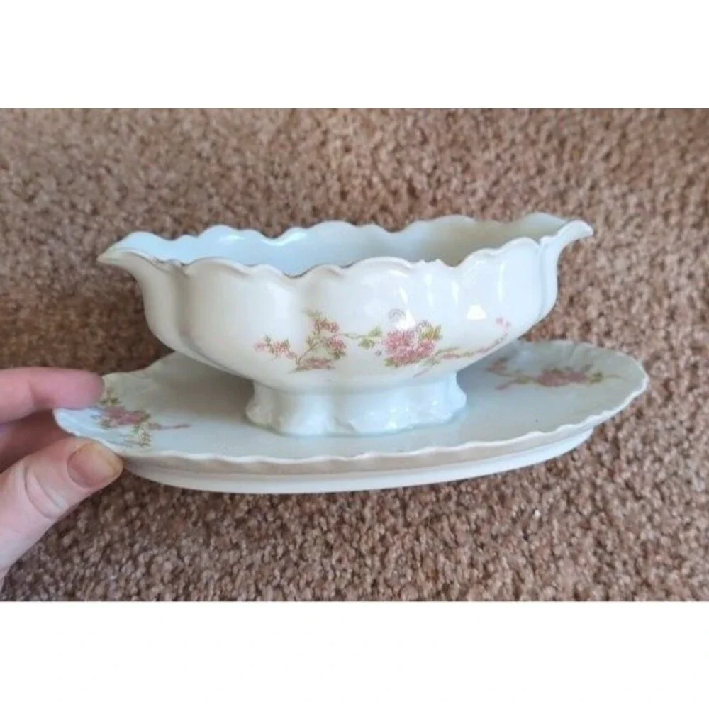 Vintage Hutschenreuther Selb Bavaria Floral Gravy Boat with Attached Underplate